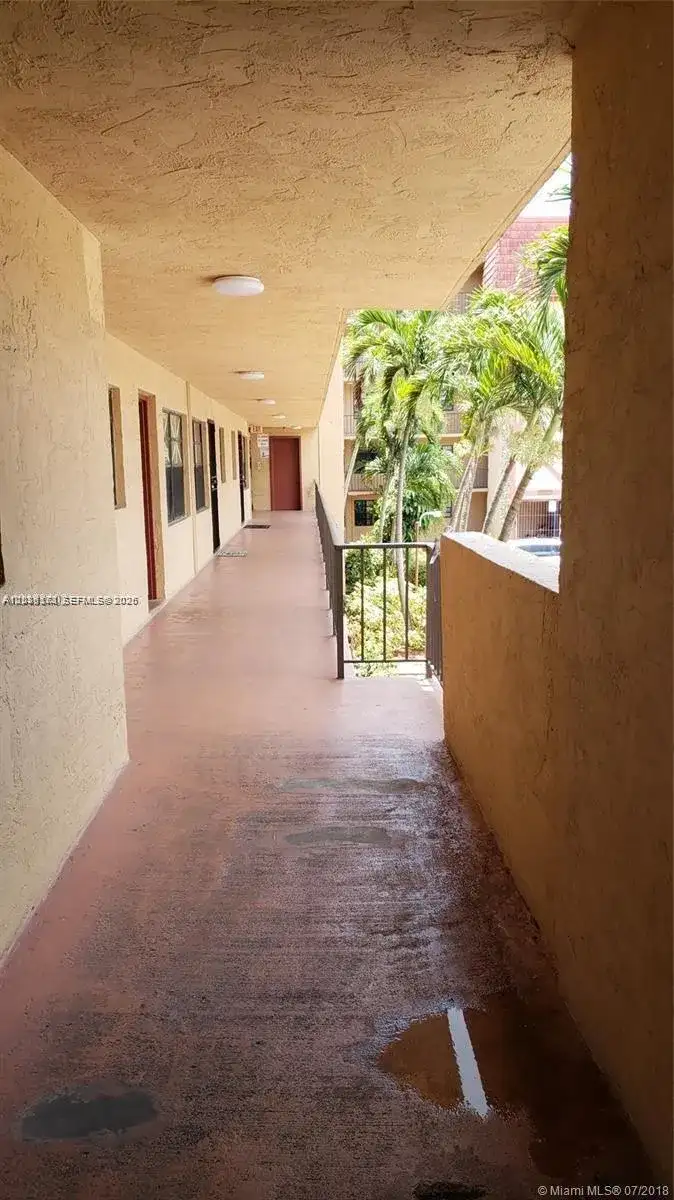 1325 W 68th St # 214, Hialeah FL 33014 photo 5