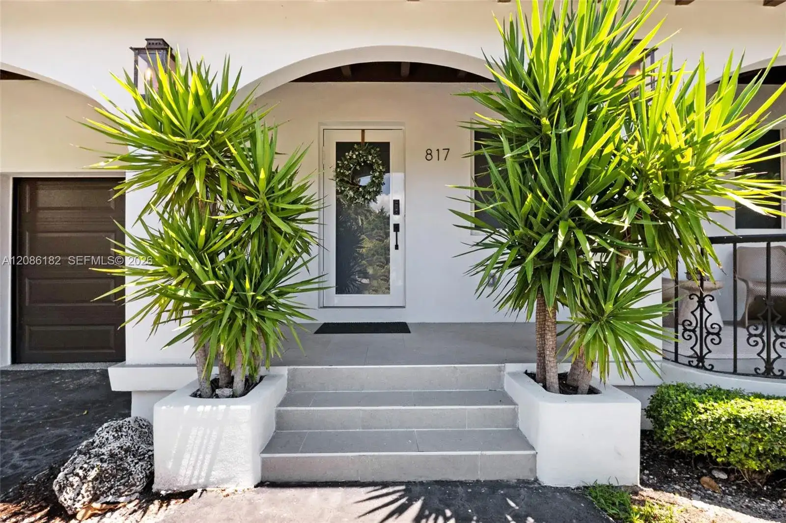 817 Tangier St, Coral Gables FL 33134 photo 3