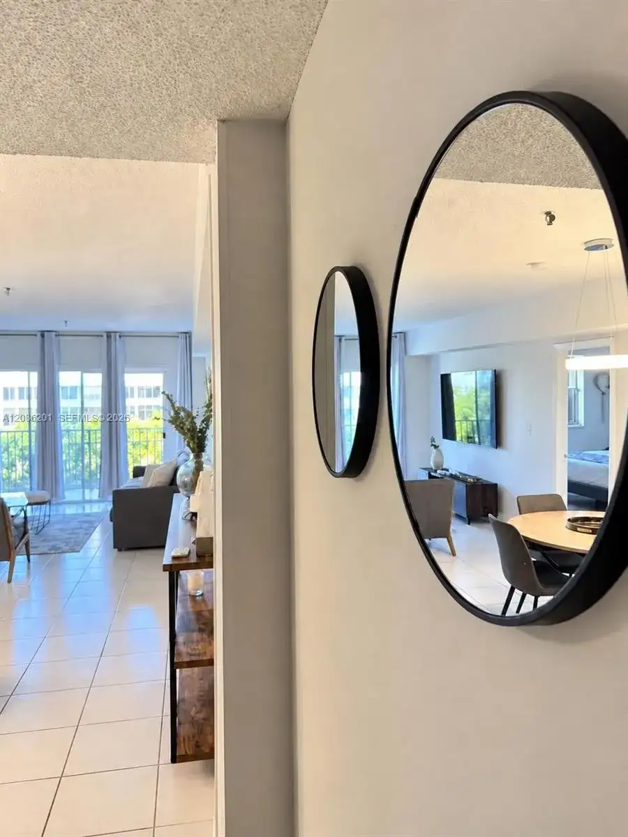 250 181st Dr # 413, Sunny Isles Beach FL 33160 photo 5