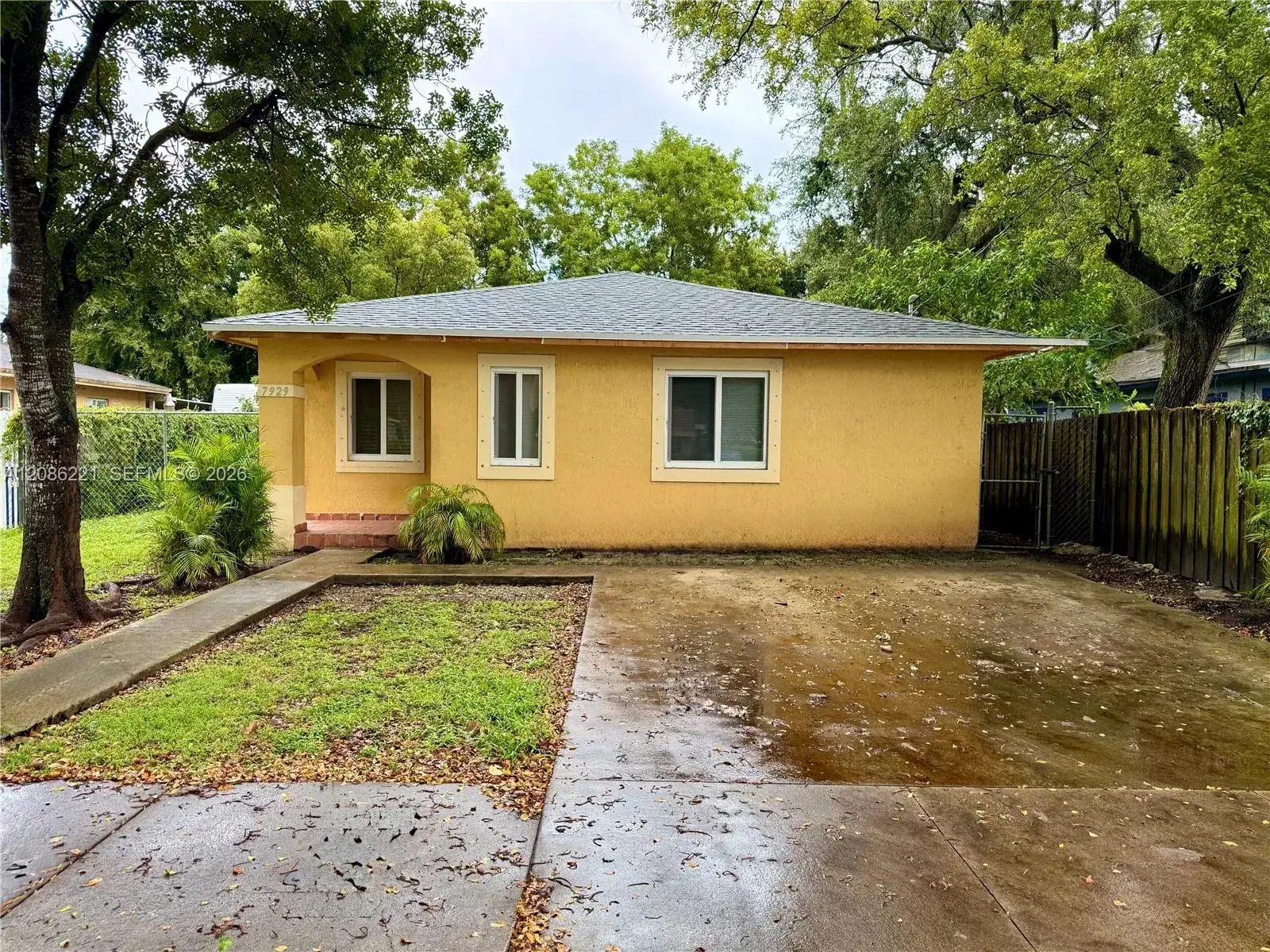 7929 NW 10th Ct # 0, Miami FL 33150