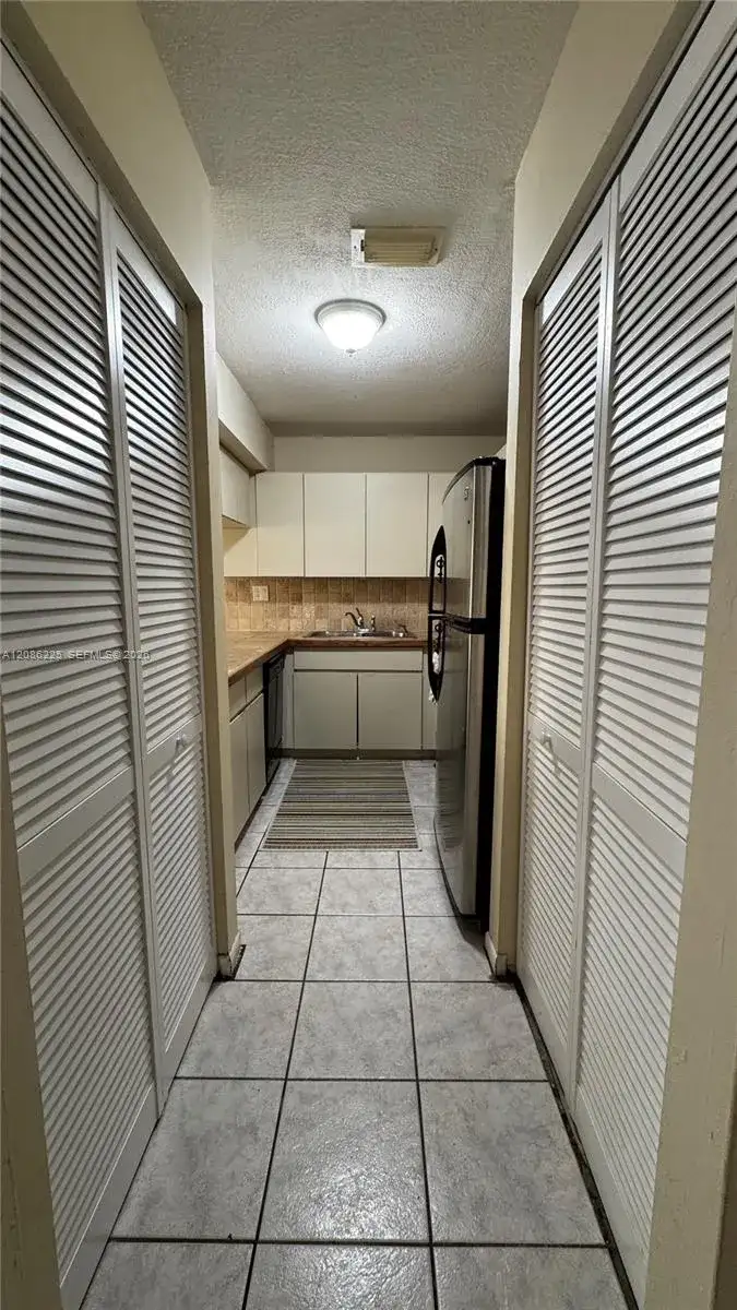 885 SE 13th Rd, Homestead FL 33035 photo 3