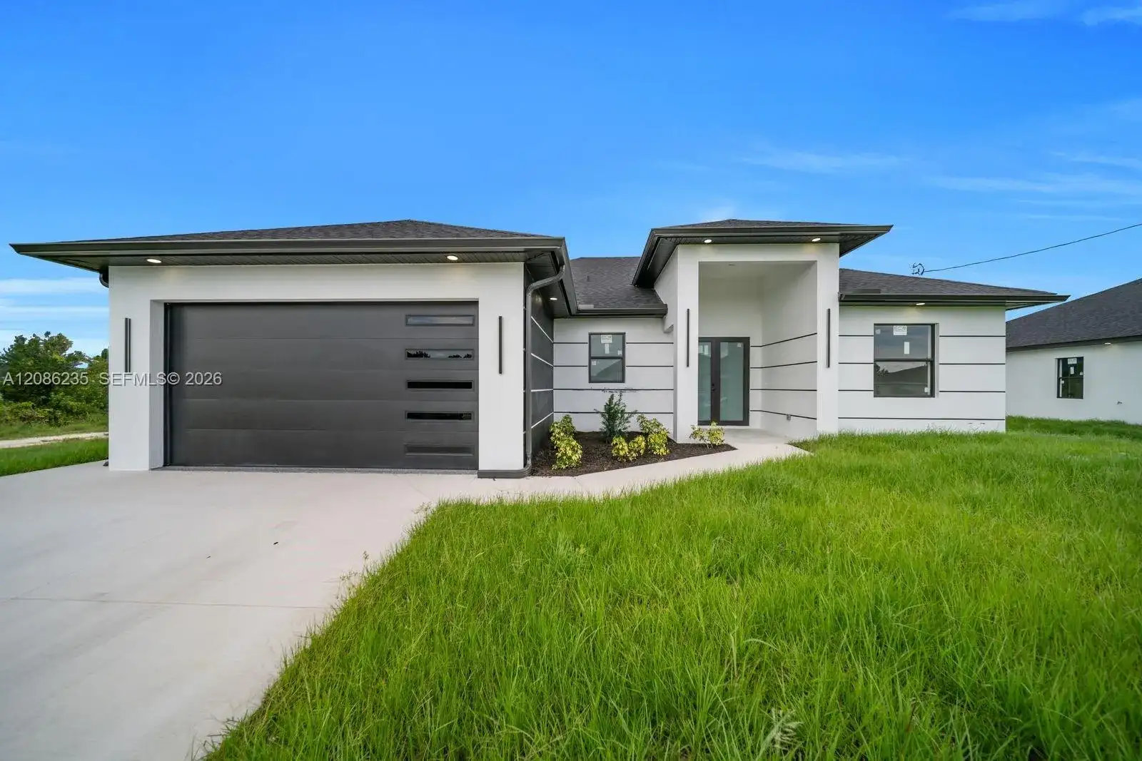 3614 6th ST SW, Lehigh Acres FL 33976 photo 4