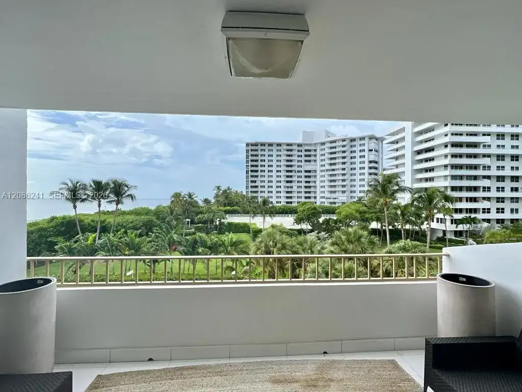 177 Ocean Lane Dr # 405, Key Biscayne FL 33149 photo 2