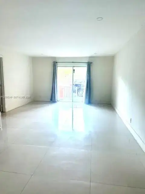 18111 NW 68th Ave # I105, Hialeah FL 33015 photo 3