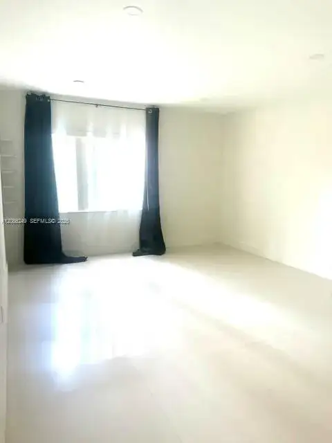 18111 NW 68th Ave # I105, Hialeah FL 33015 photo 5