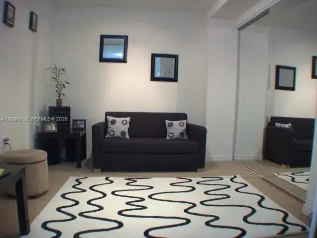 218 SW 8th Ave # 303, Miami FL 33130 photo 4