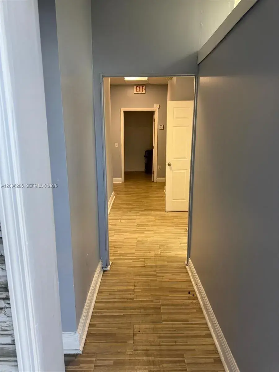 3401 N State Road 7 # 12, Lauderdale Lakes FL 33319
