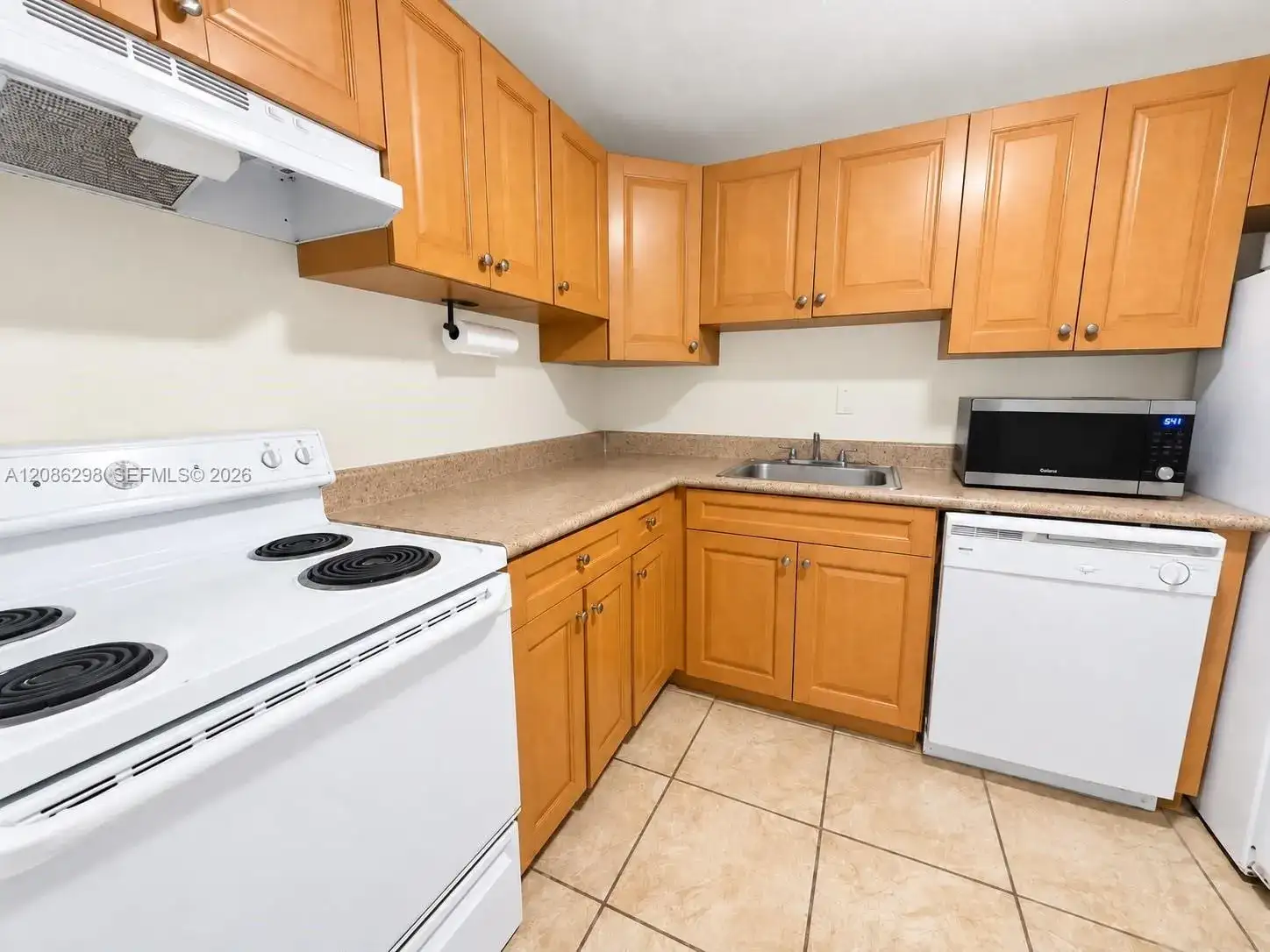 5102 NW 79 # 207, Doral FL 33166 photo 2
