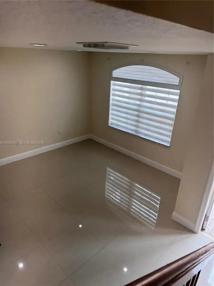 7075 NW 173rd Dr # 1406, Hialeah FL 33015 photo 5
