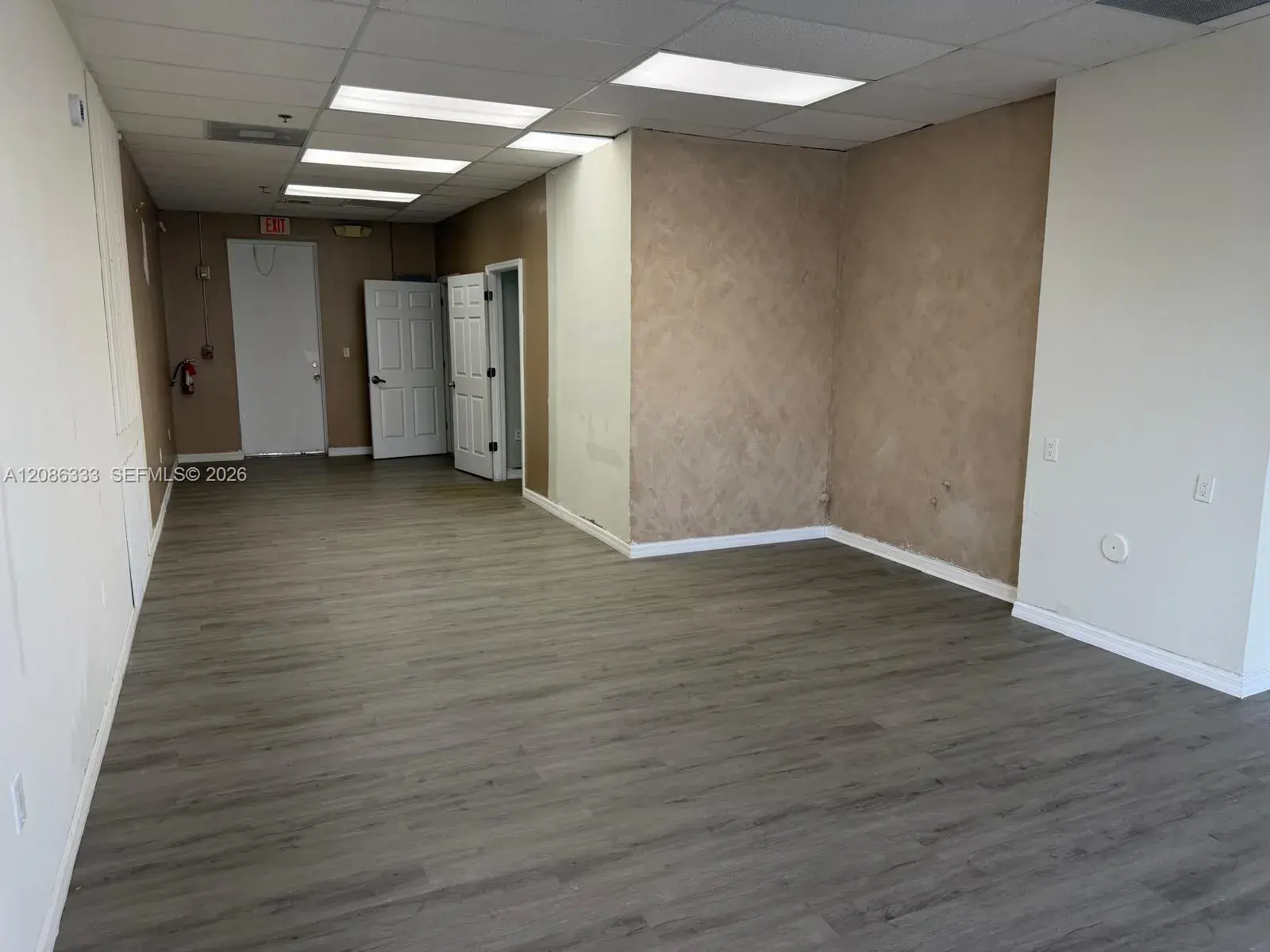 3401 N State Road 7 # 13, Lauderdale Lakes FL 33319
