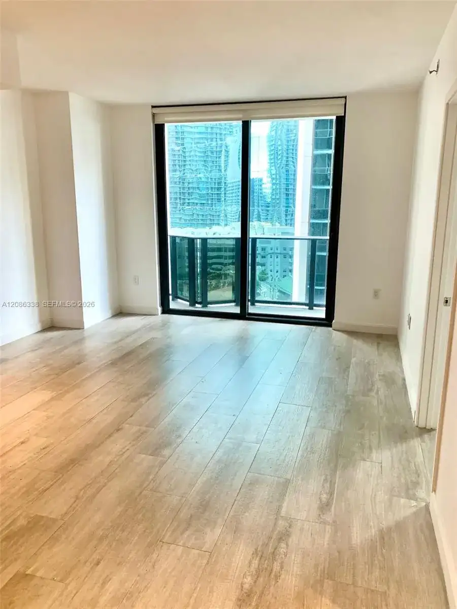 55 SW 9th St # 1707, Miami FL 33130 photo 3