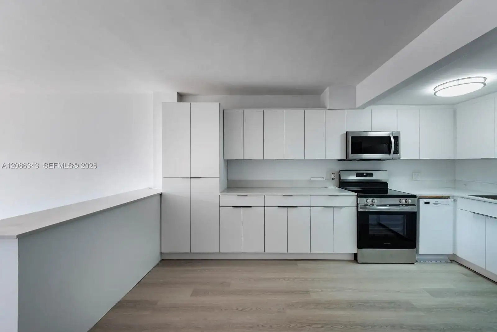 1650 NE 115th St # 108, Miami FL 33181 photo 4