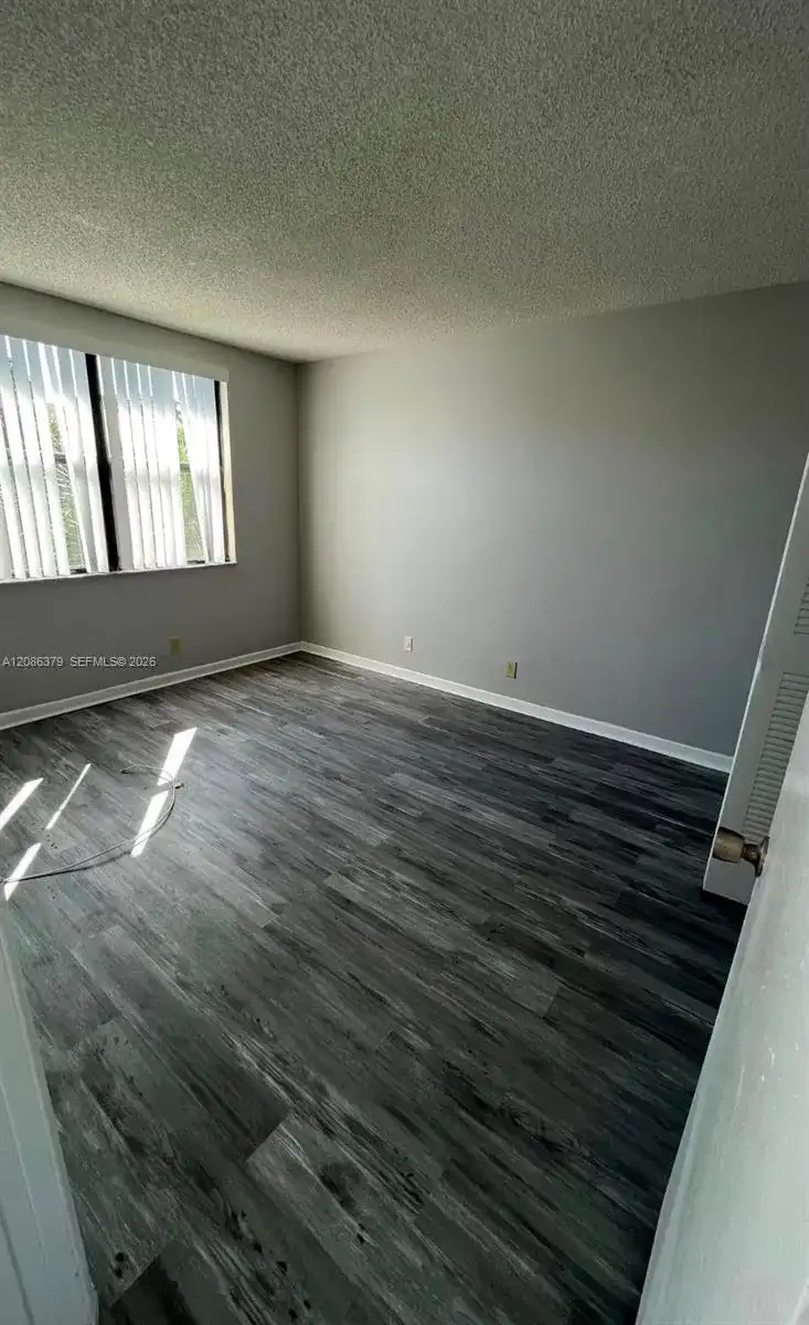 706 Executive Center Dr # 34, West Palm Beach FL 33401 photo 5
