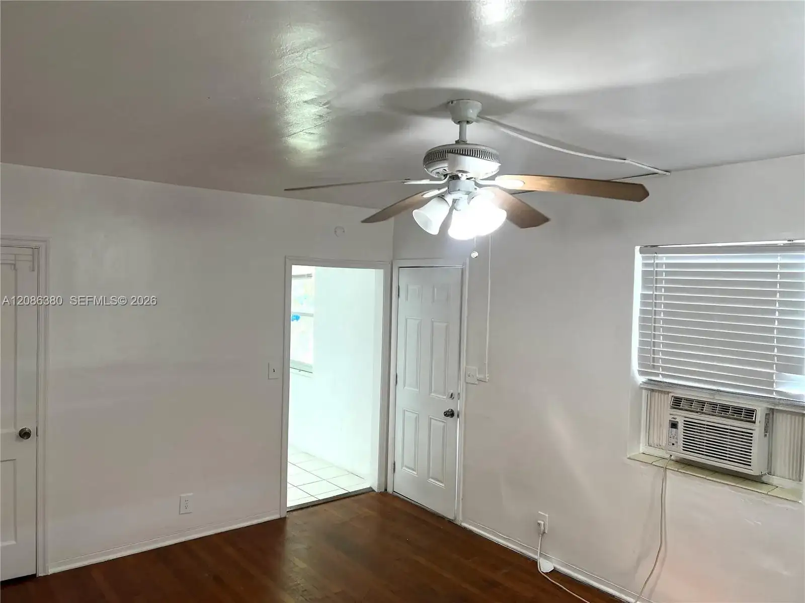 1931 Jefferson St, Hollywood FL 33020 photo 5