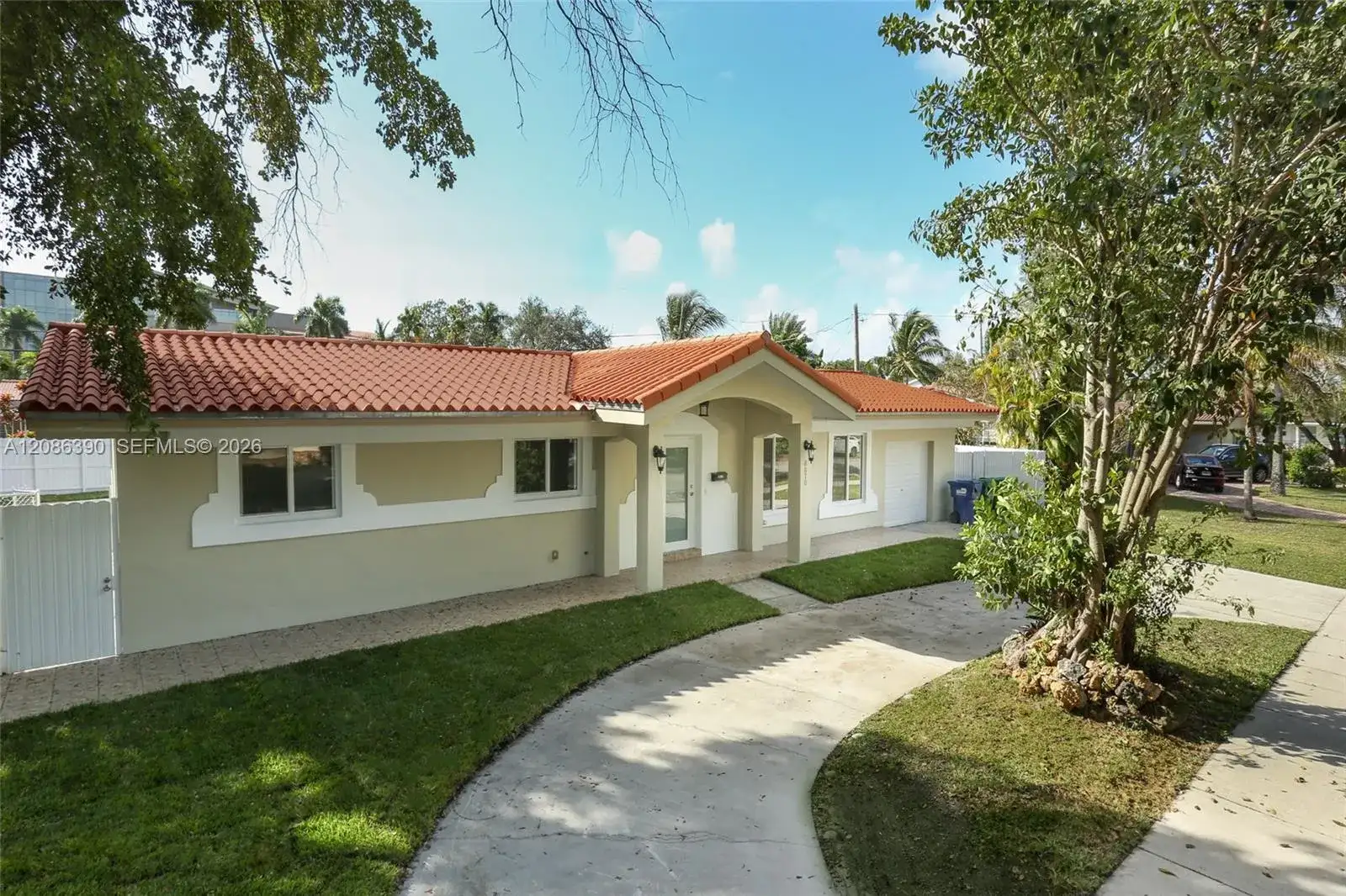 8870 SW 87th St, Miami FL 33173 photo 4