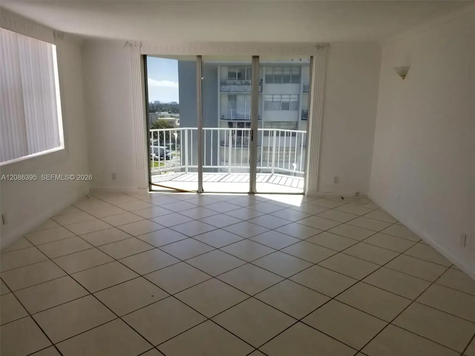 16740 NE 9th Ave # 702, North Miami Beach FL 33162 photo 3