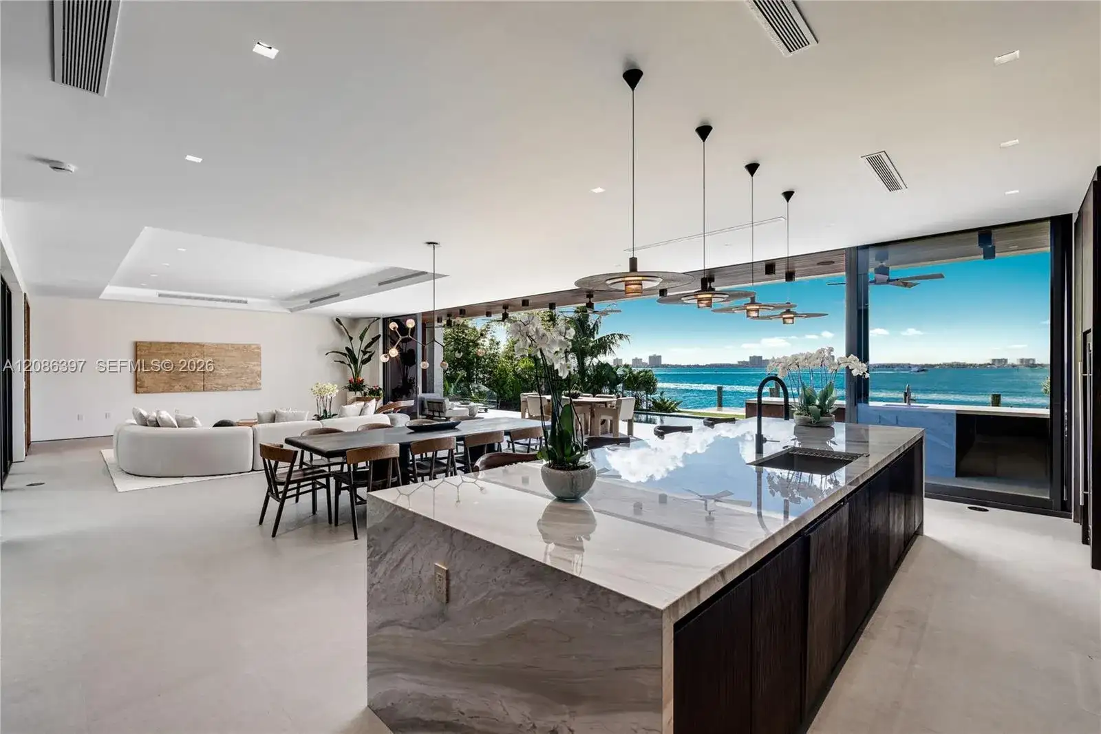 857 N Shore Dr, Miami Beach FL 33141 photo 4