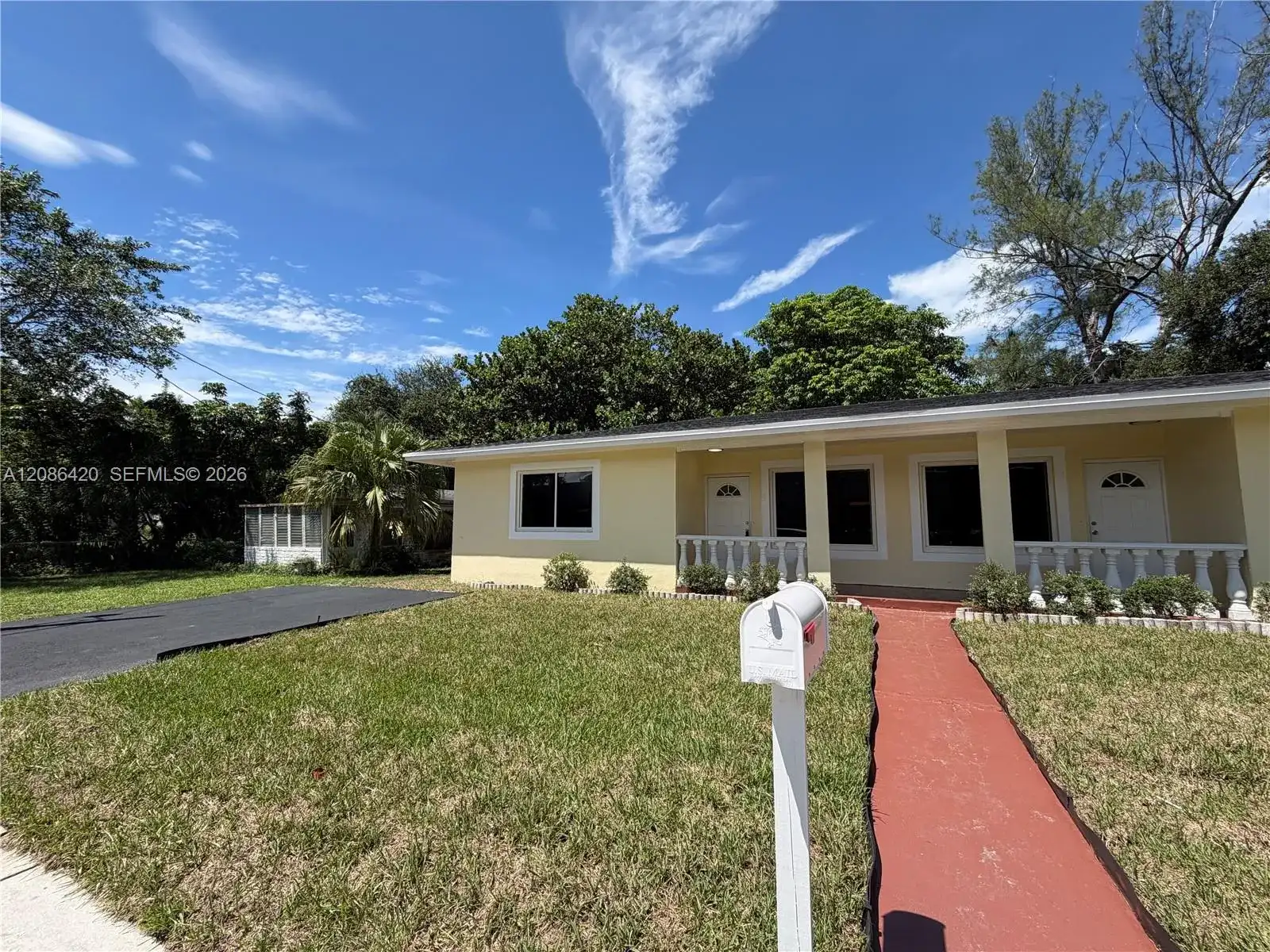 335 NE 168th St # 335, North Miami Beach FL 33162
