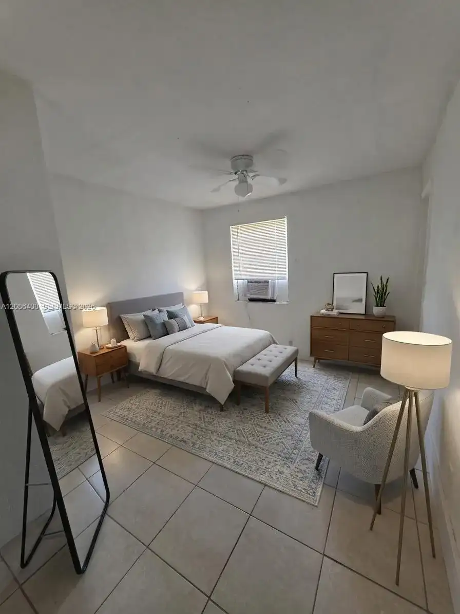 5731 Flagler St # 3, Hollywood FL 33023
