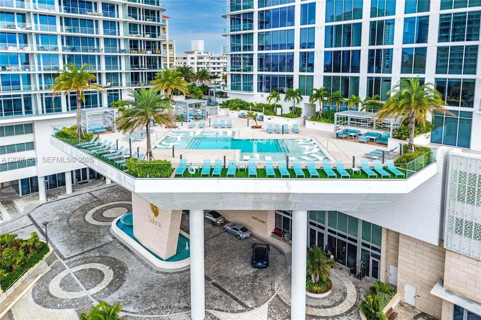 153 N Seabreeze Blvd, Fort Lauderdale FL 33304