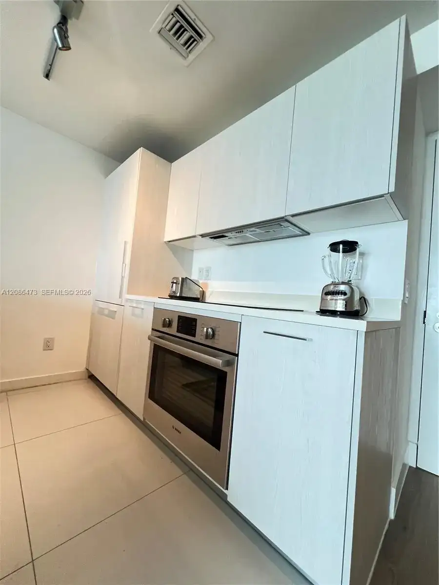 501 NE 31st St # 1202, Miami FL 33137 photo 2