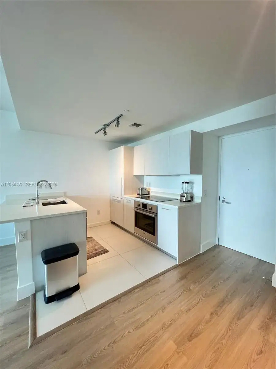 501 NE 31st St # 1202, Miami FL 33137 photo 4