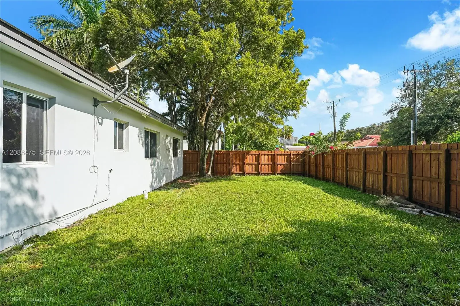 101 Palmetto Dr, Miami Springs FL 33166 photo 5