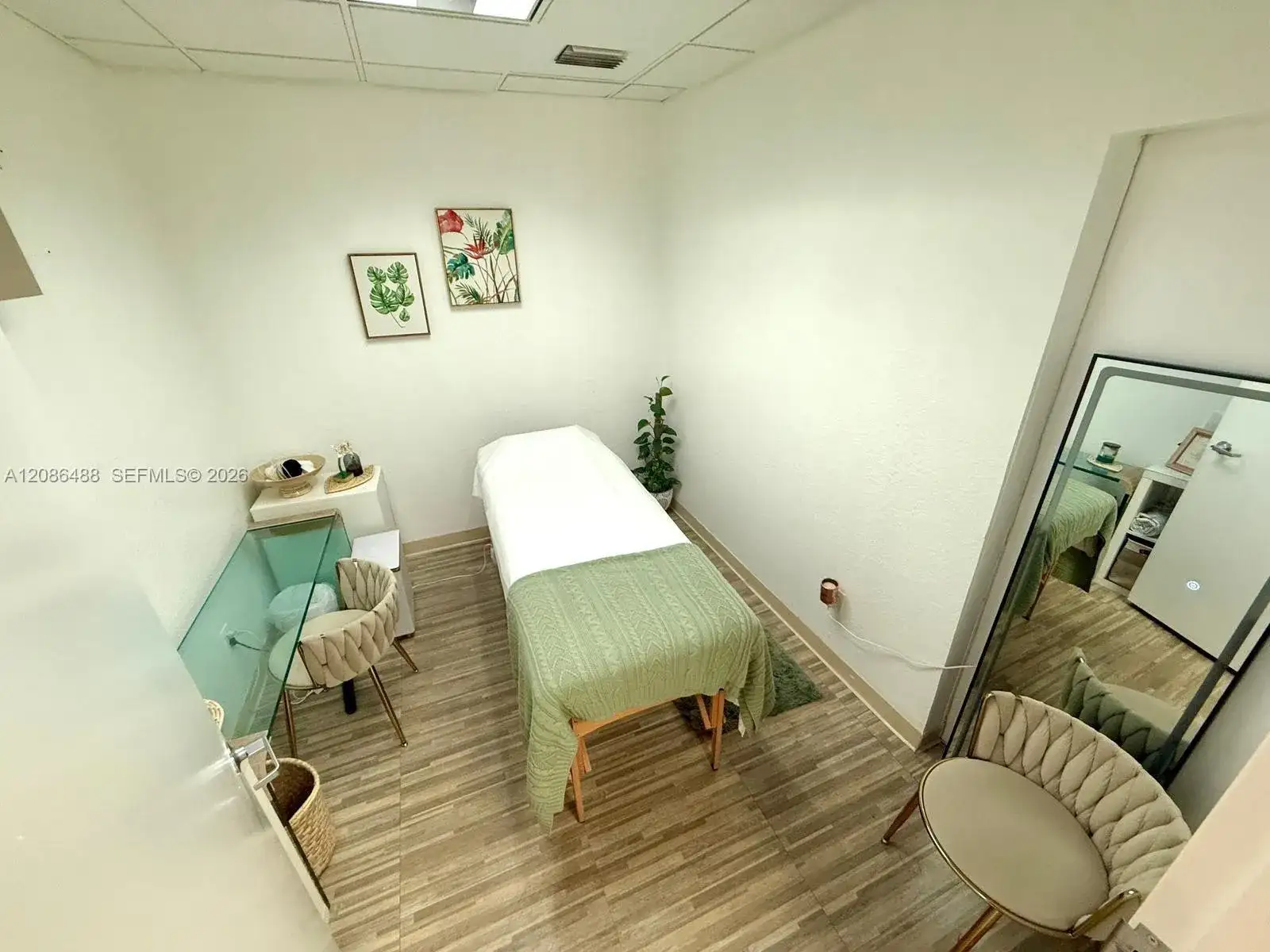 Salon Suite for Sale, Deerfield Beach FL 33441 photo 3