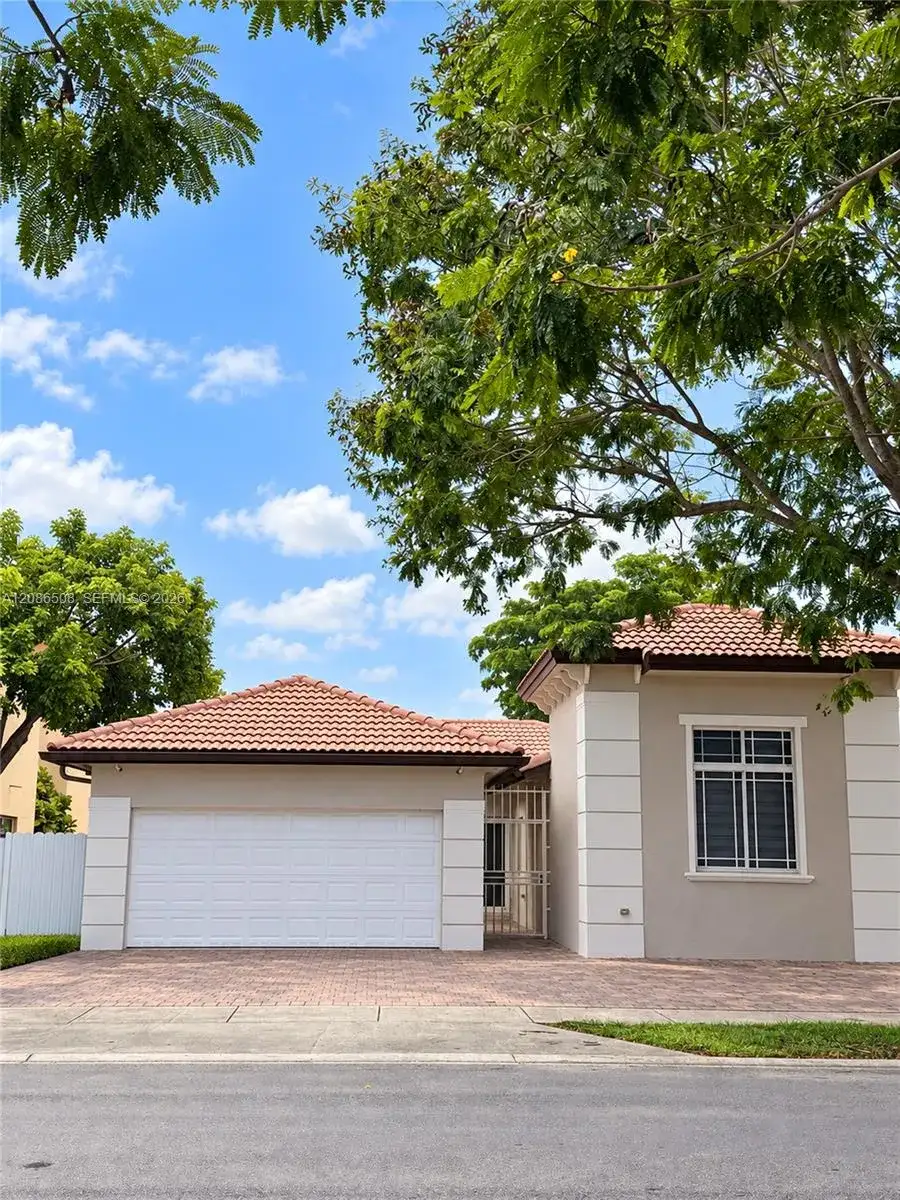 23040 SW 113th Psge, Miami FL 33170 photo 2