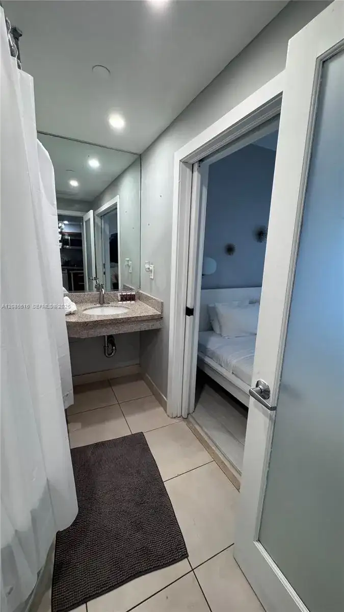 1036 Ocean Dr # B205, Miami Beach FL 33139 photo 5