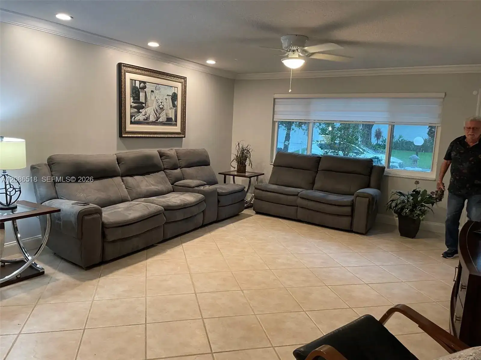 8543 NW 13th Ct, Plantation FL 33322 photo 4