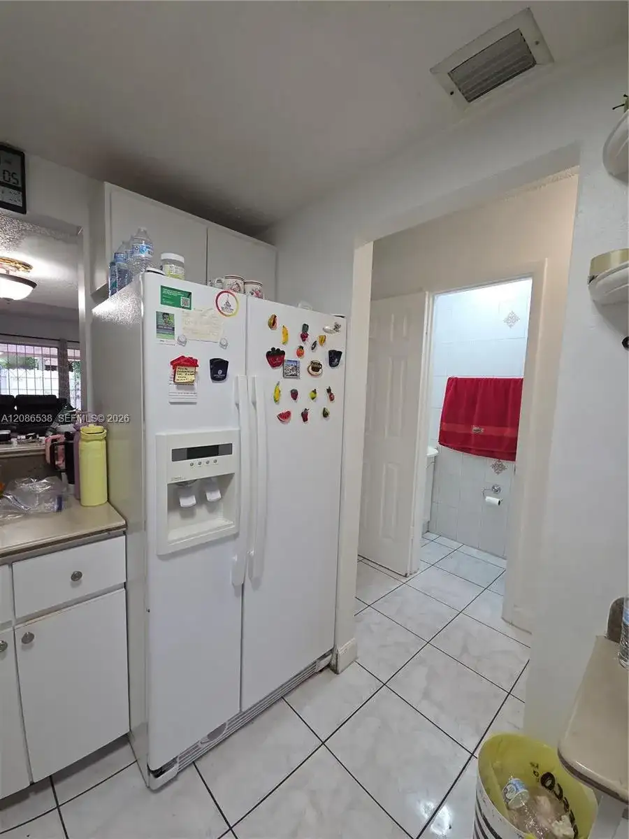 1784 W 56th Ter # 401, Hialeah FL 33012 photo 3