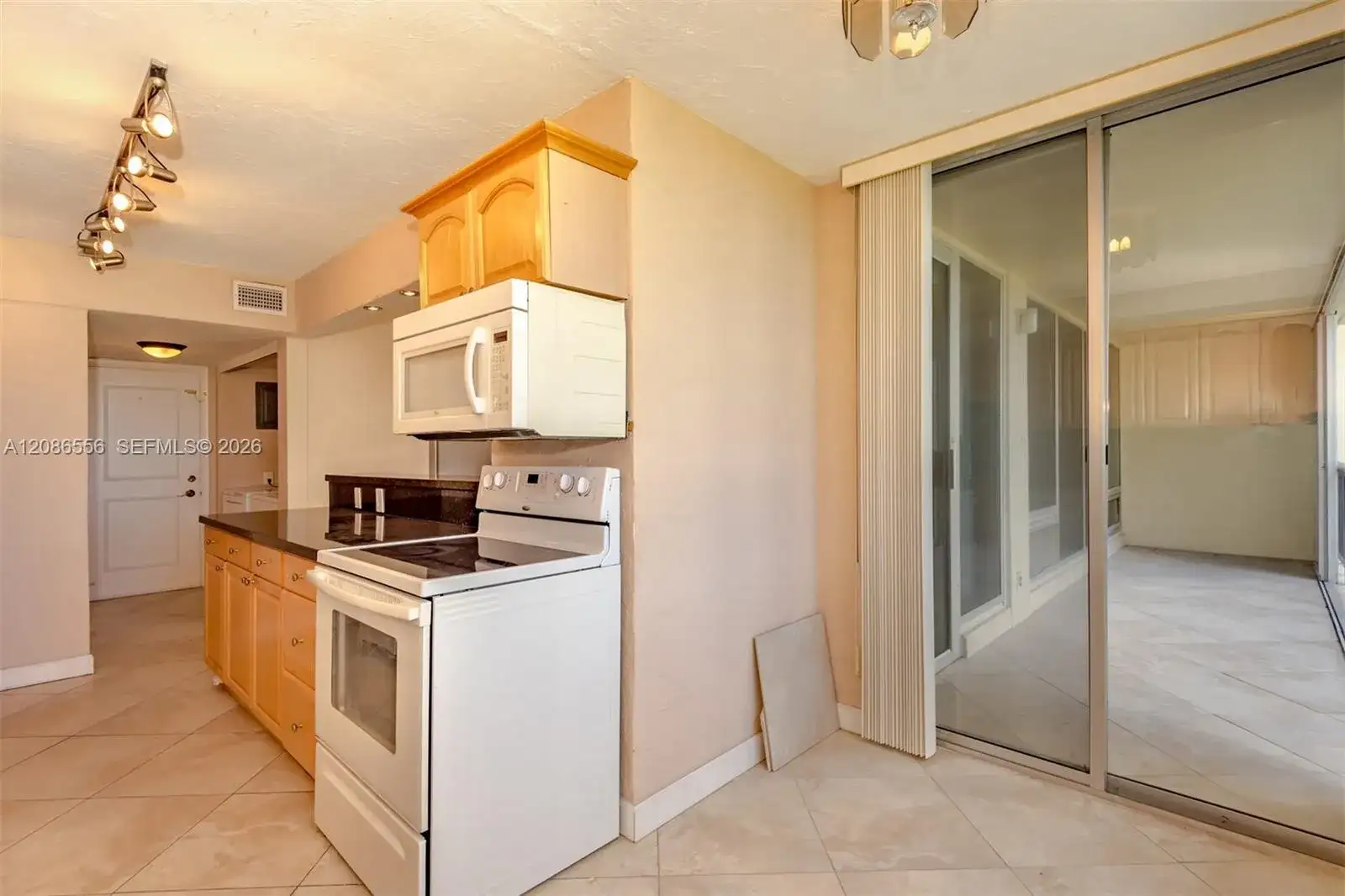 4280 Galt Ocean Dr # 3B, Fort Lauderdale FL 33308 photo 5
