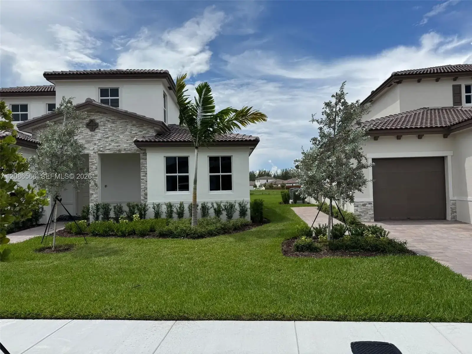 2404 SE 29th Dr, Homestead FL 33035