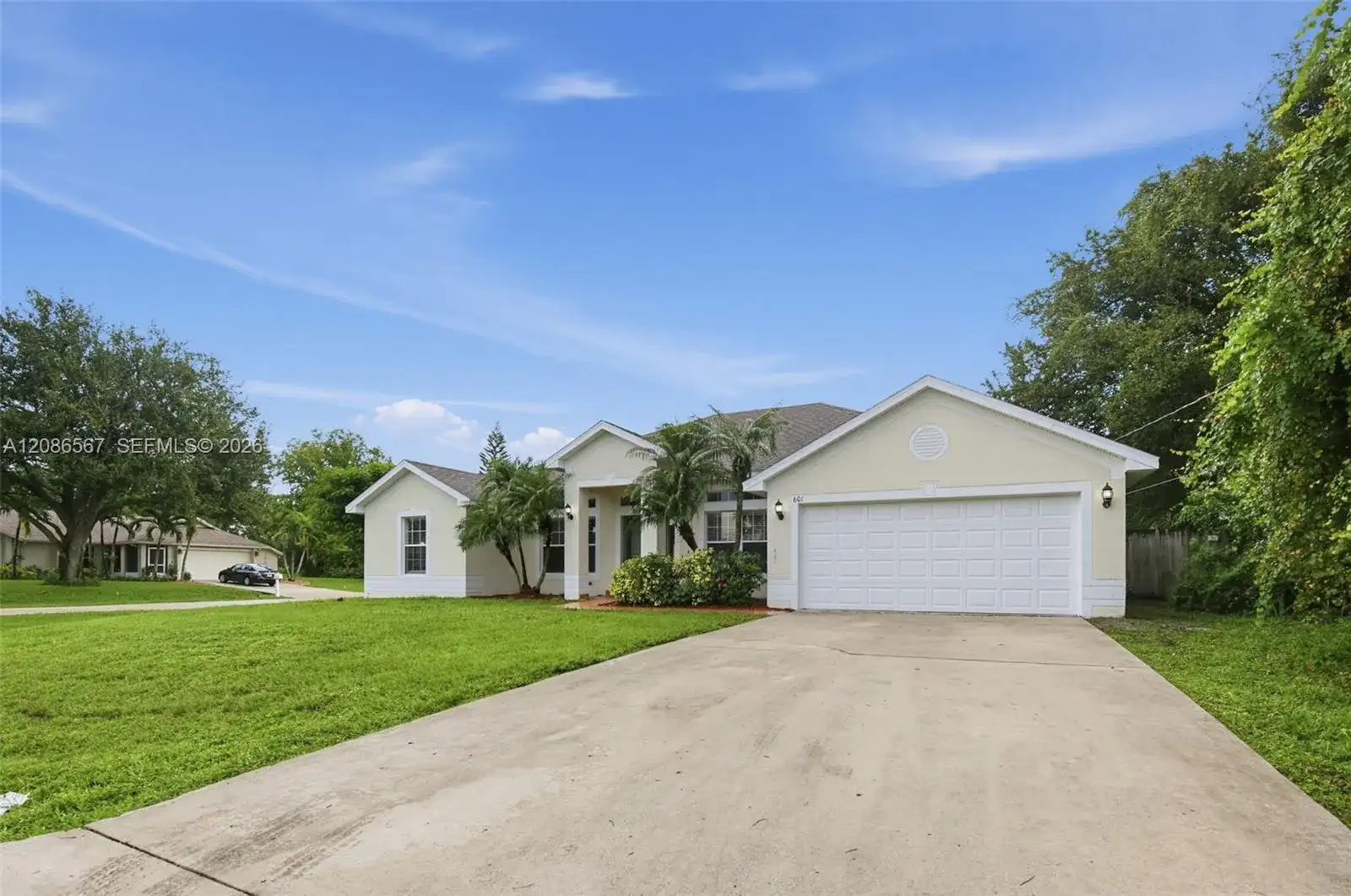 601 SW Curtis St, Port St. Lucie FL 34983 photo 3