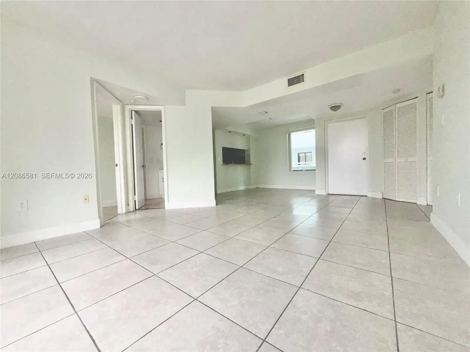 8205 SW 152nd Ave # 310, Miami FL 33193 photo 2