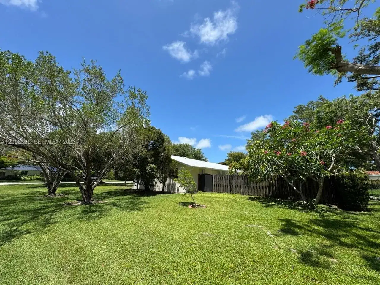 16101 SW 87th Ct, Palmetto Bay FL 33157 photo 5