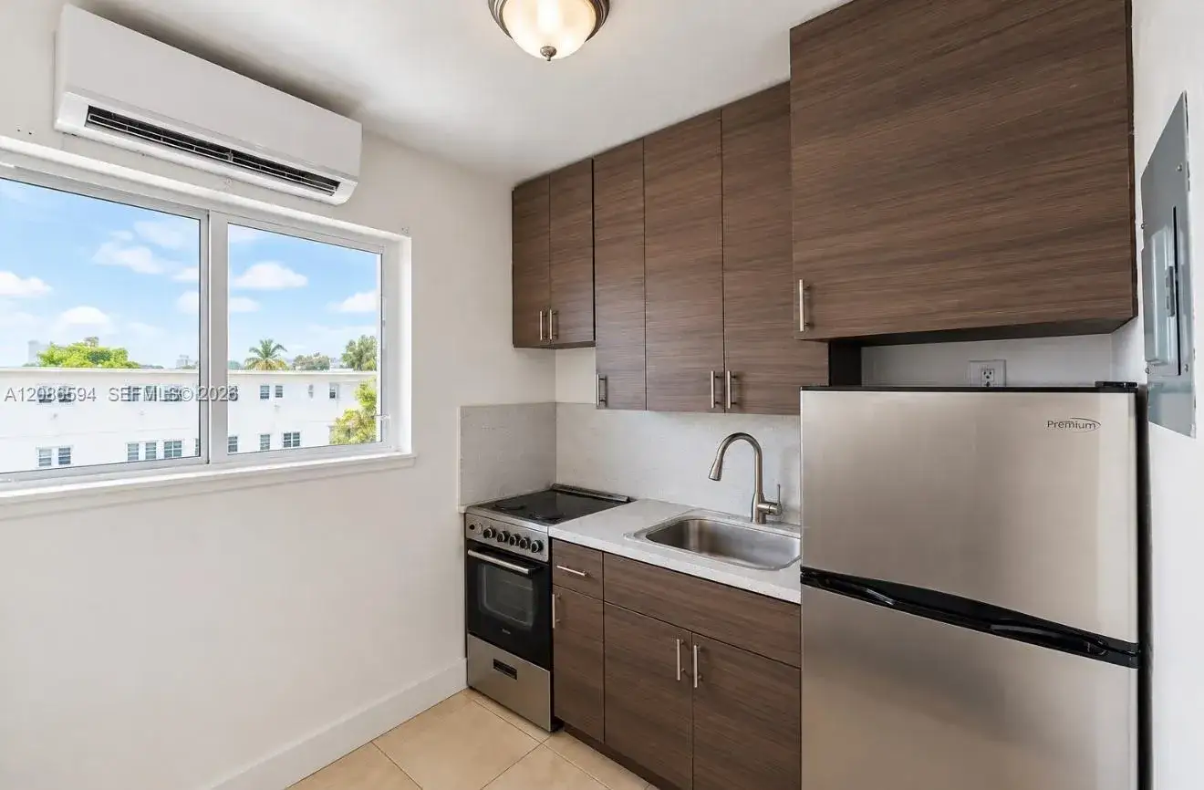 5305 Biscayne Blvd # 207, Miami FL 33137