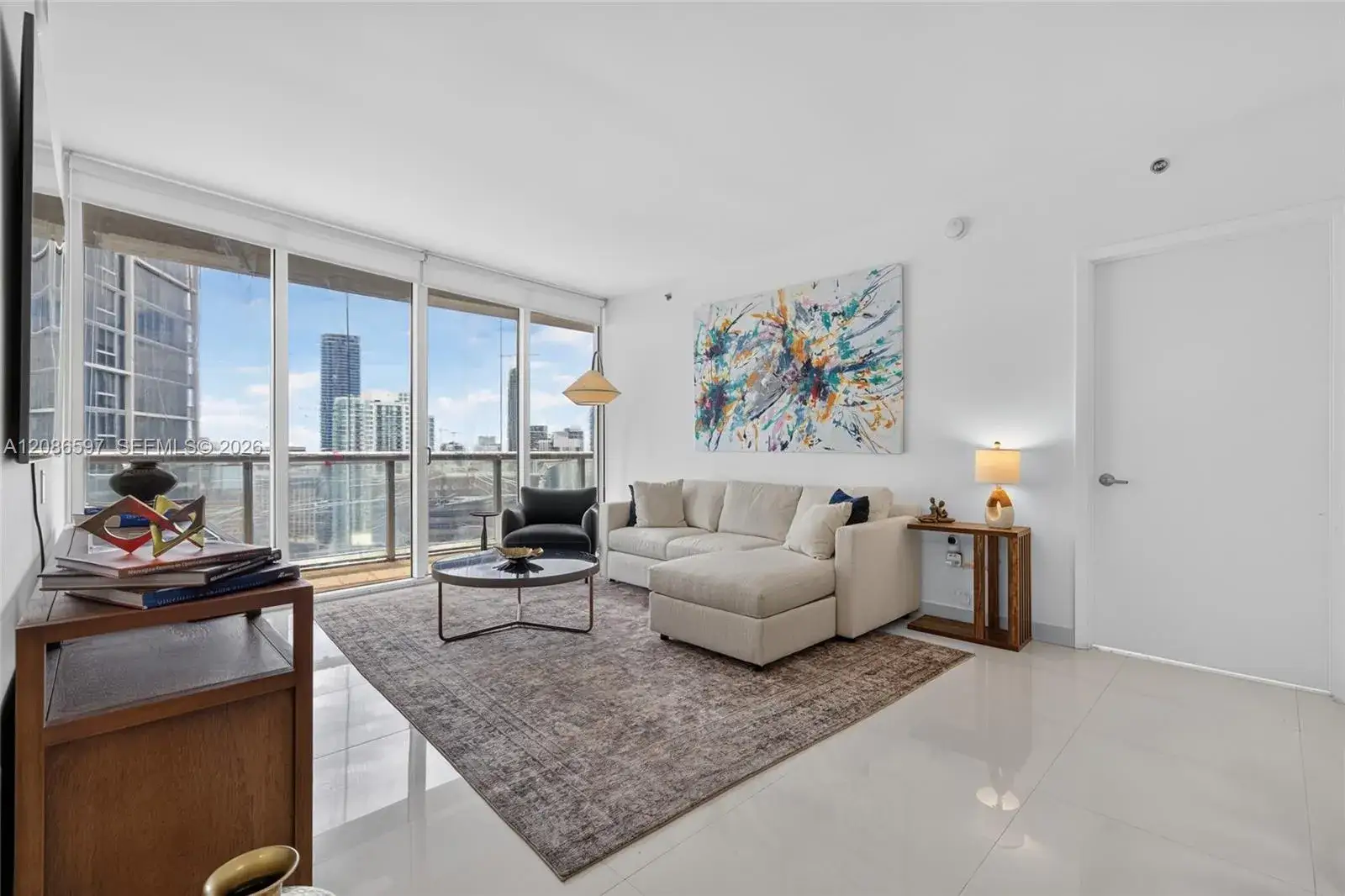 475 Brickell Ave # 4613, Miami FL 33131