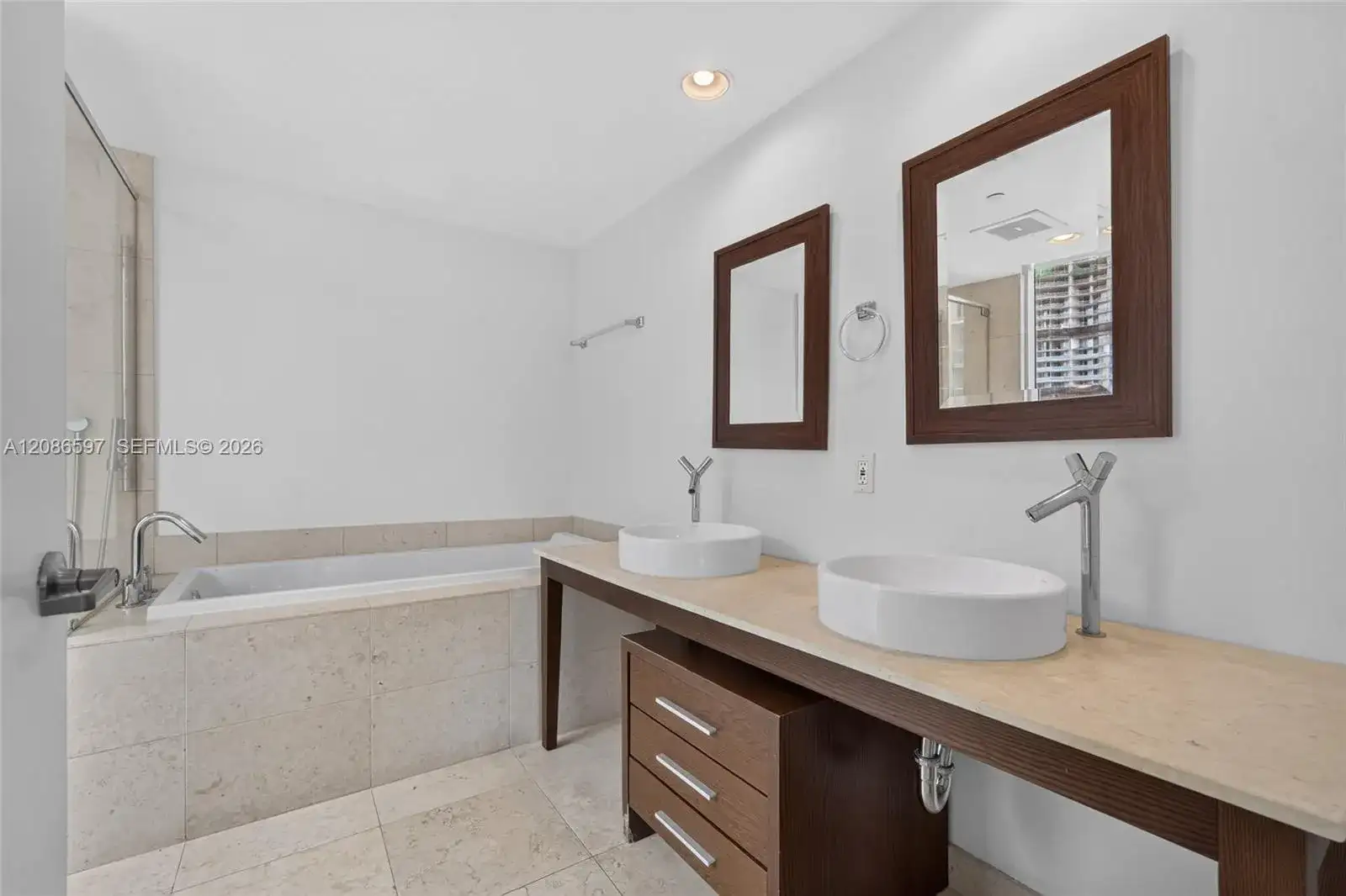 475 Brickell Ave # 4613, Miami FL 33131 photo 5