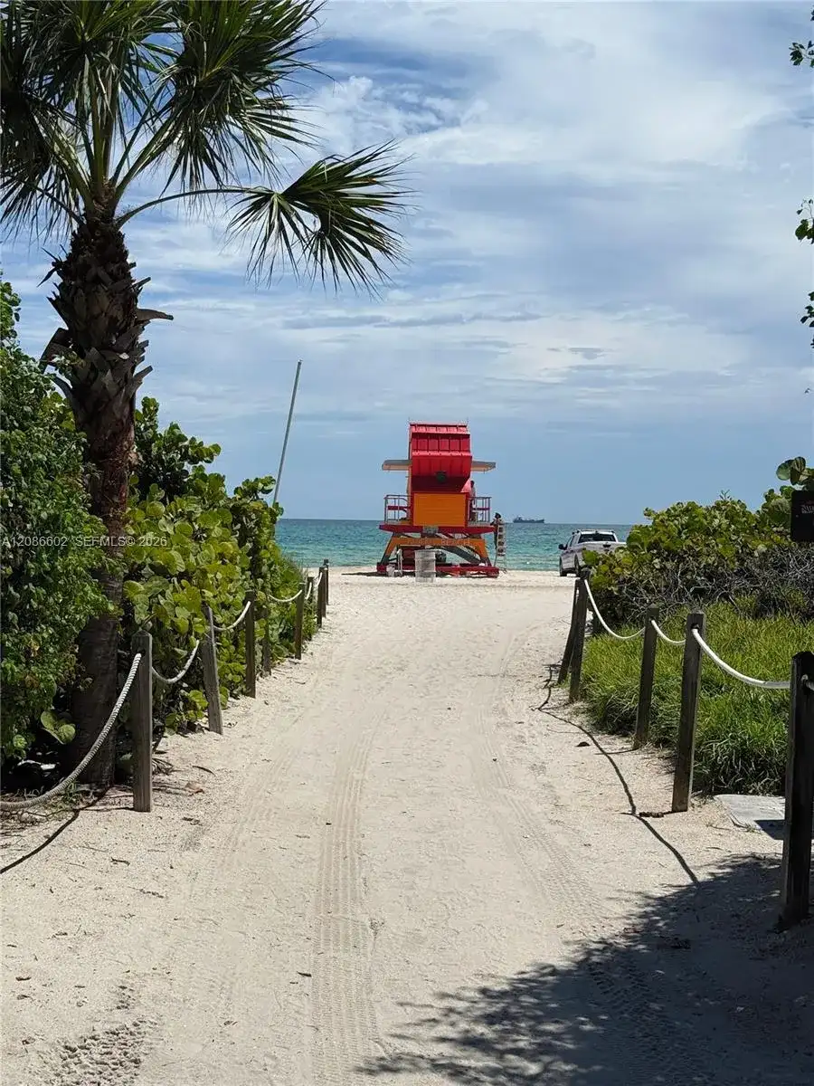 2401 Collins Ave # 1801, Miami Beach FL 33140 photo 3