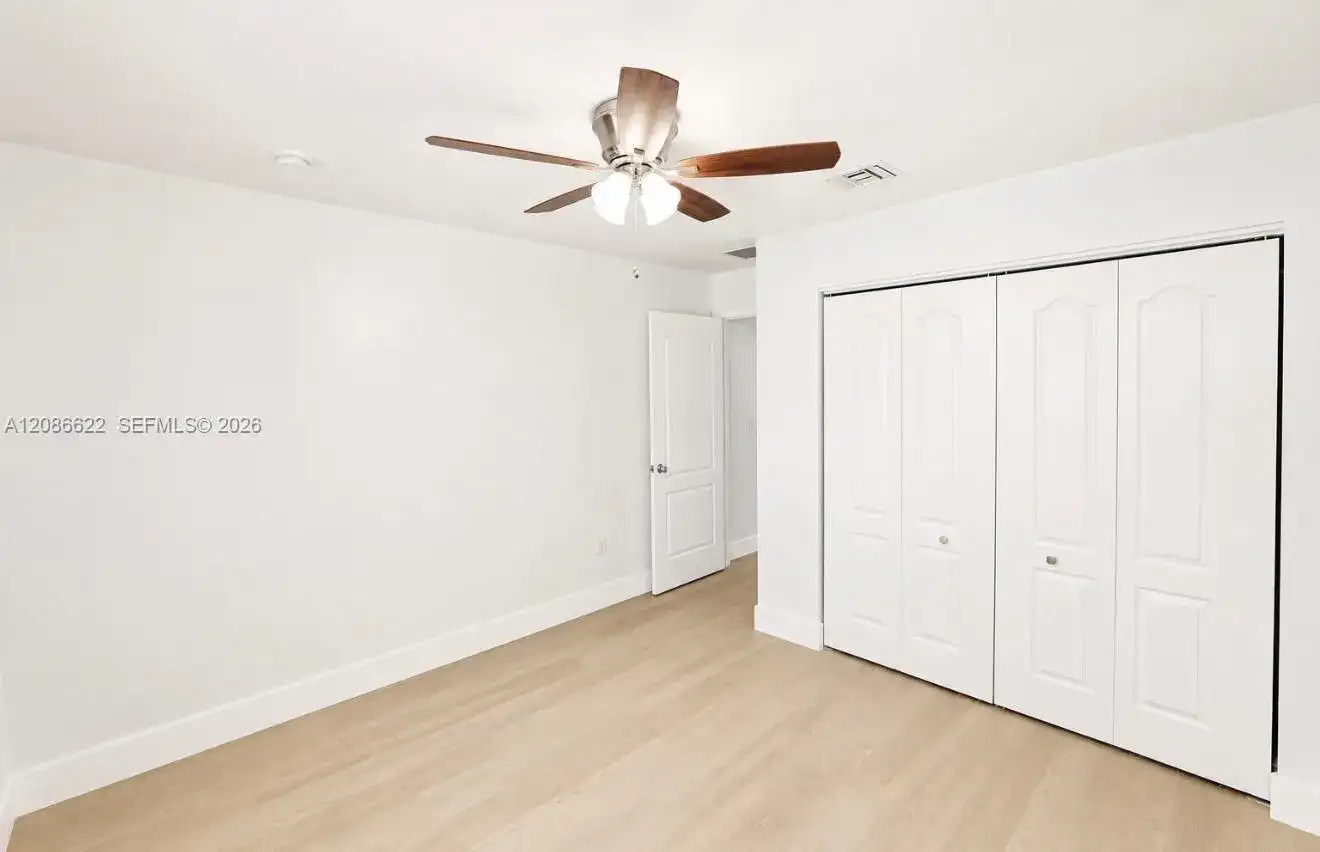 13 S Royal Poinciana Blvd # 20, Miami Springs FL 33166 photo 5