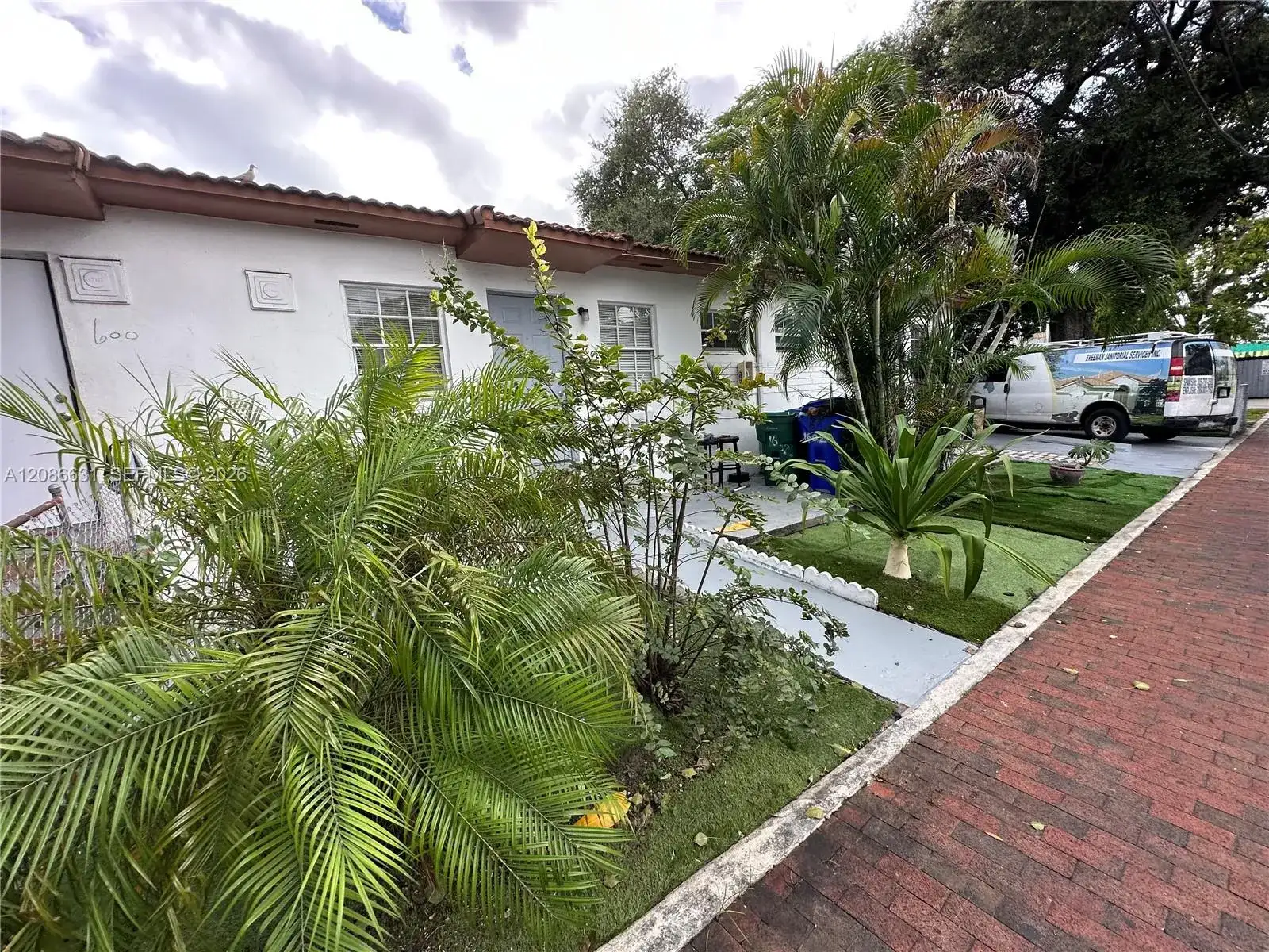 600 SW 16th Ave, Miami FL 33135 photo 3