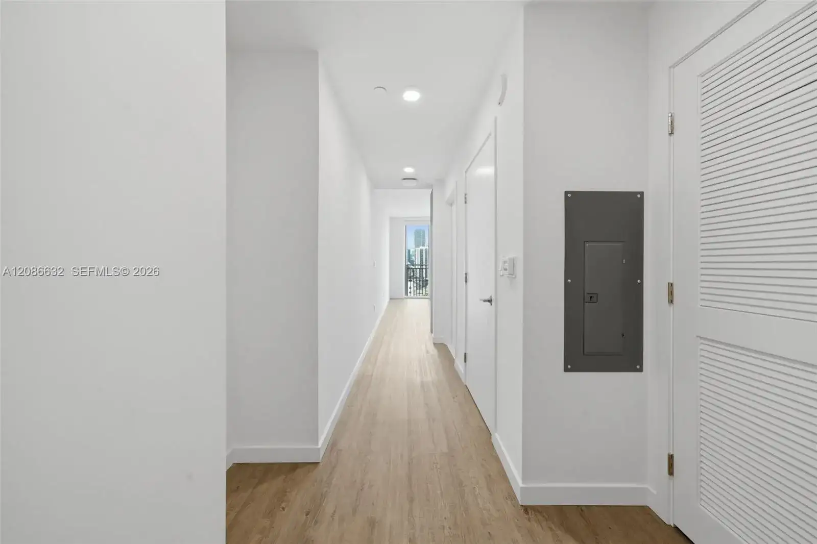 2000 Biscayne Blvd # 2414, Miami FL 33137 photo 4