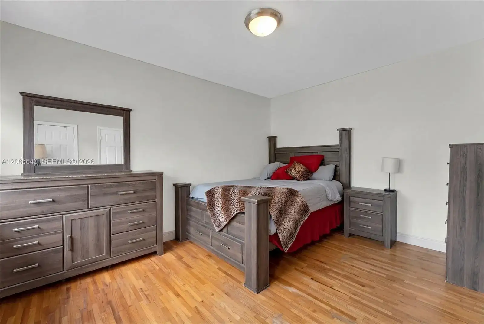 320 85th St # 15, Miami Beach FL 33141 photo 4
