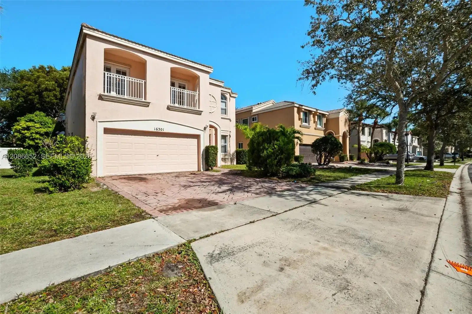 16301 SW 49th Ct, Miramar FL 33027 photo 2