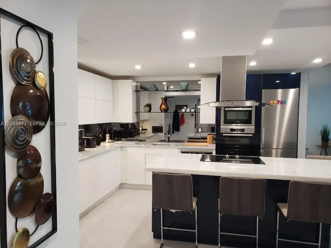 2301 Collins # 516, Miami Beach FL 33139 photo 2