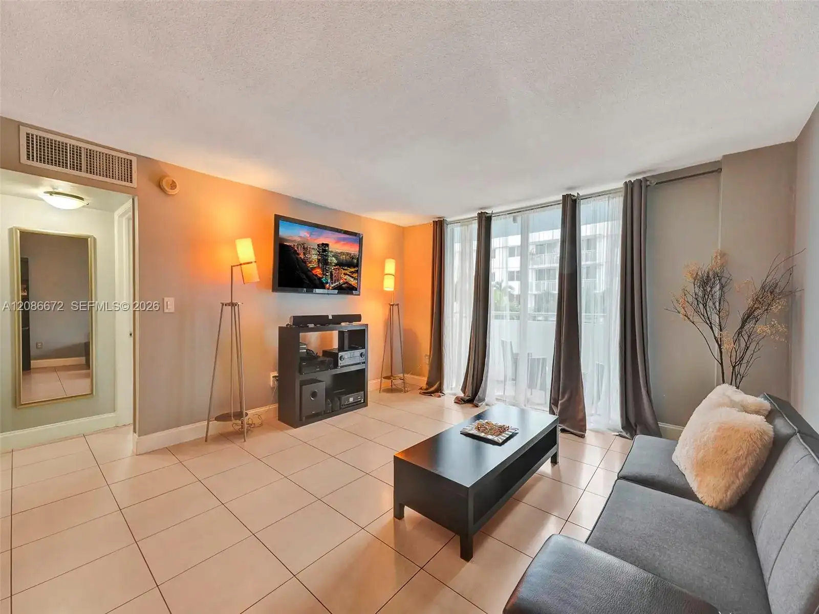 1658 Bay Rd # 303, Miami Beach FL 33139 photo 4