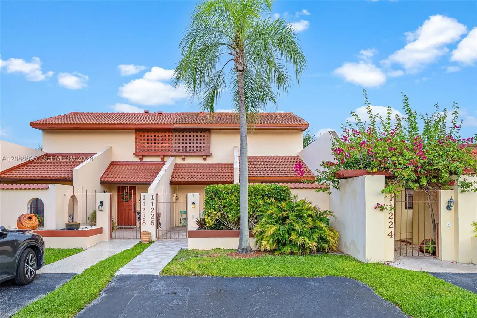 11226 SW 117th Ct, Miami FL 33186 photo 2