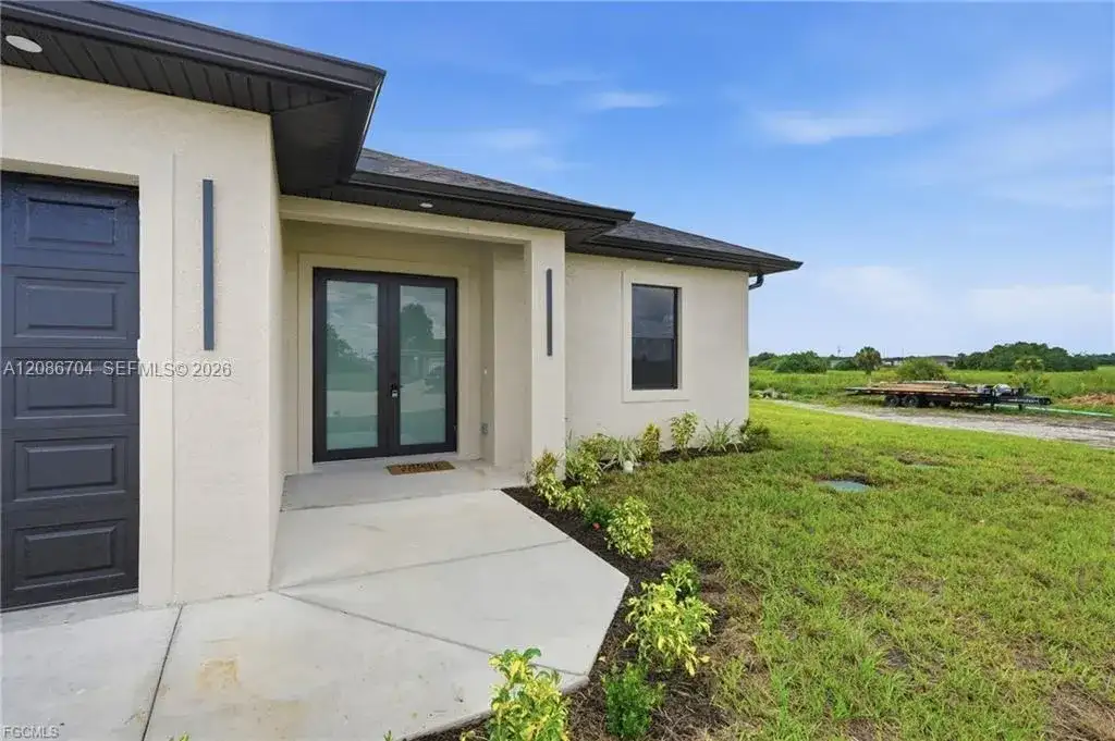 9014 Lawn CT, La Belle FL 33935 photo 5